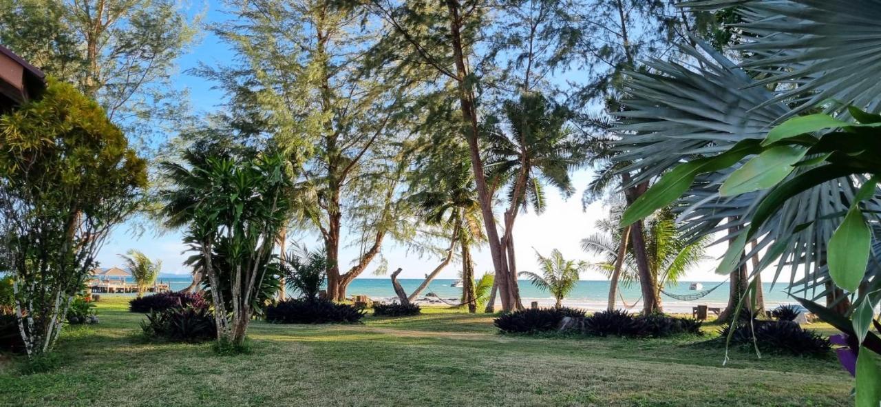 Tk Beach Resort 麦岛 外观 照片