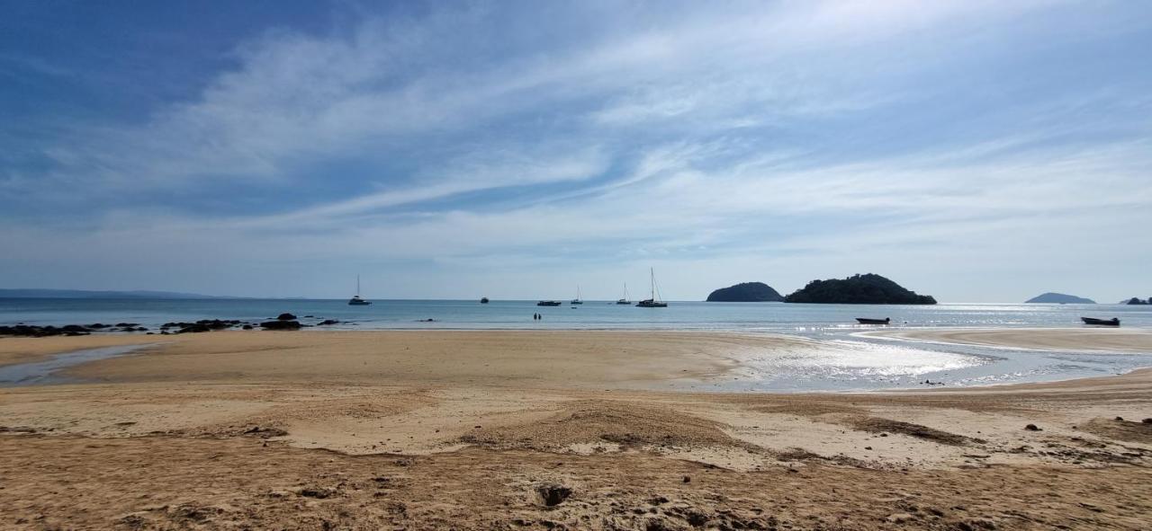 Tk Beach Resort 麦岛 外观 照片