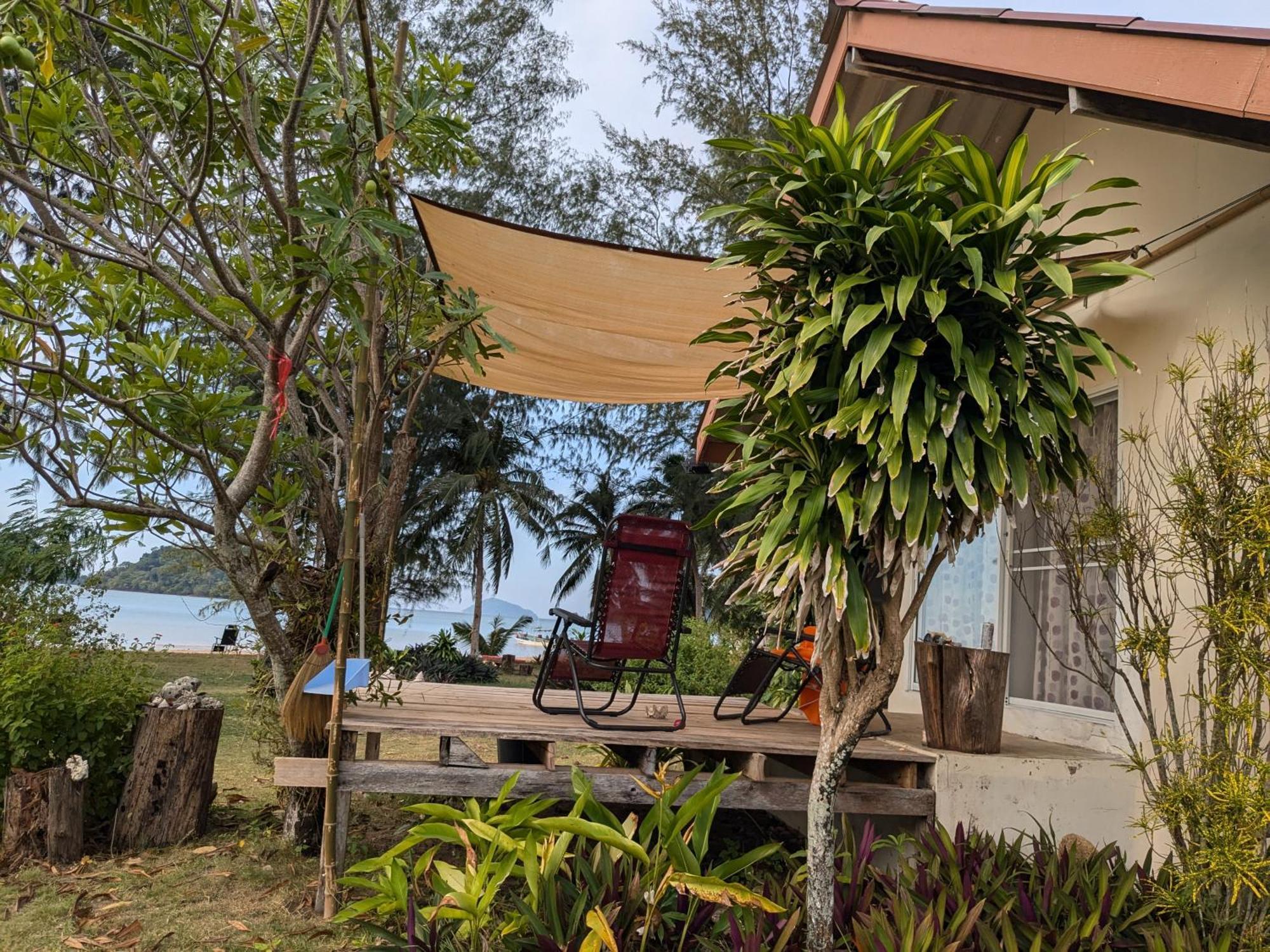 Tk Beach Resort 麦岛 外观 照片